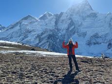 Lene in Kala Patthar, direkt über dem Basislager des Mount Everest in Nepal 