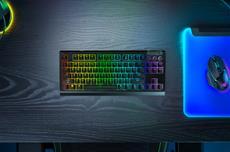 Razer erweitert das Lineup der anpassbaren Gaming-Tastaturen mit der BlackWidow V4 Tenkeyless HyperSpeed